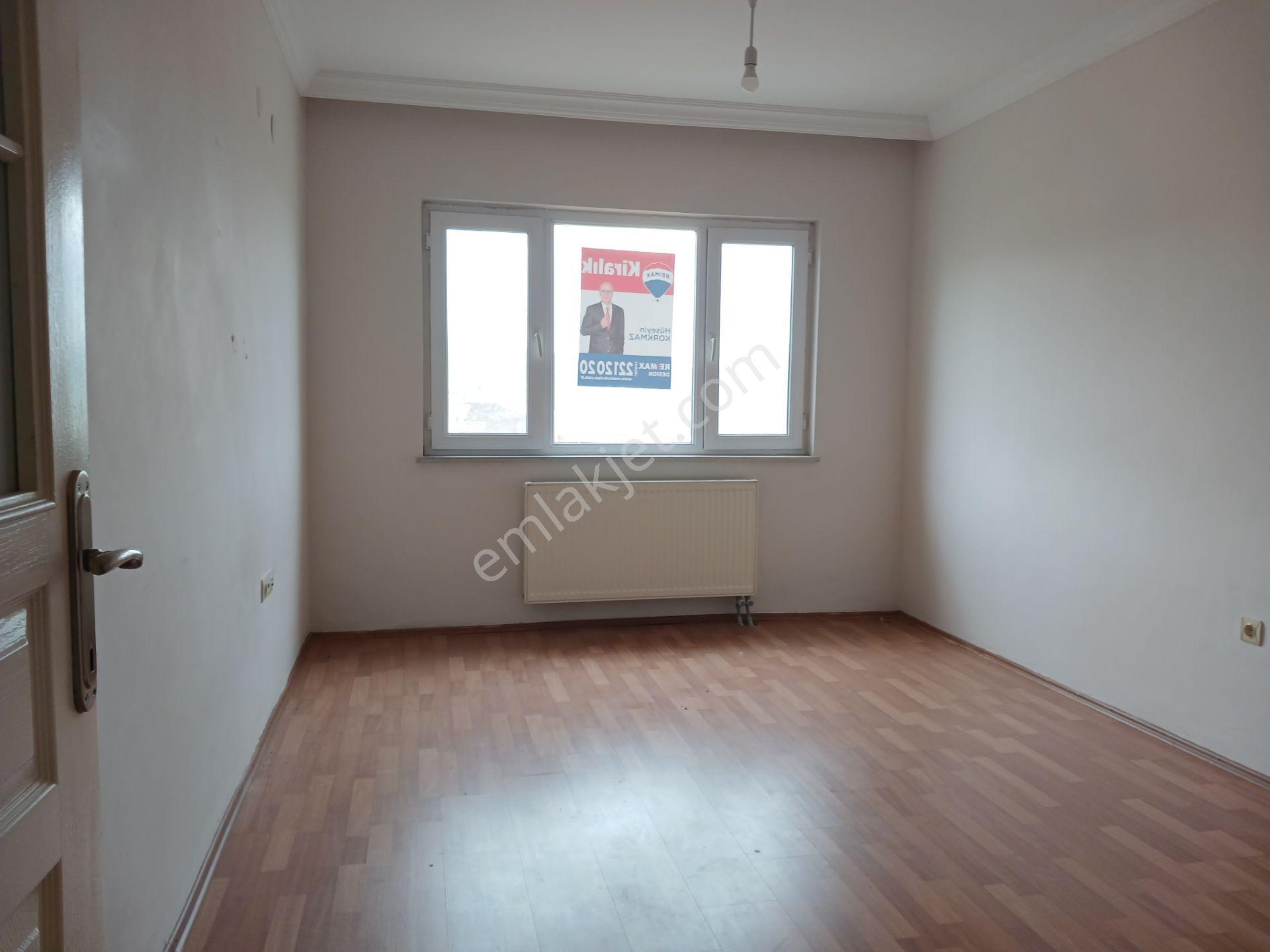 Adapazarı Korucuk Dorukkent Sitesinde 2+1 Kiralık Daire Remax Design - Görsel 12