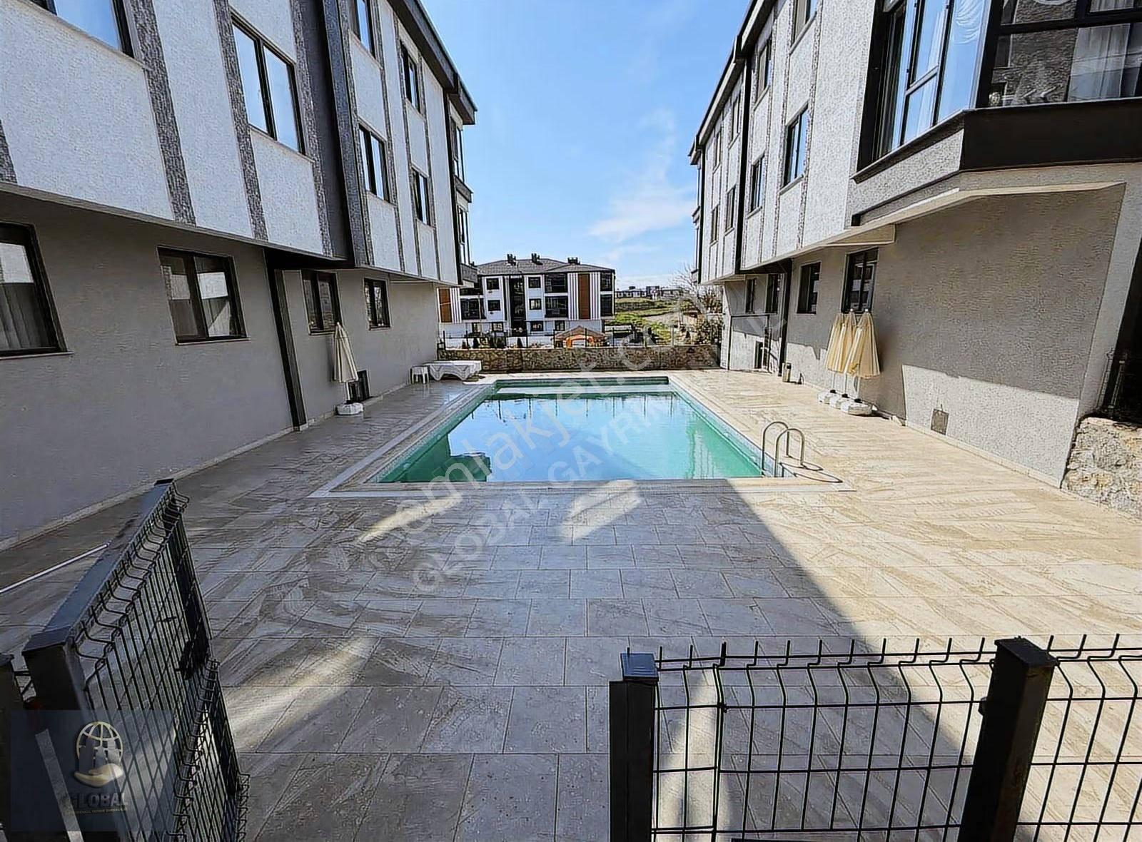 Rumeli Havuzlu Lüx Site İçi Arakat Güney Havuz Cephe 2+1 - Görsel 5