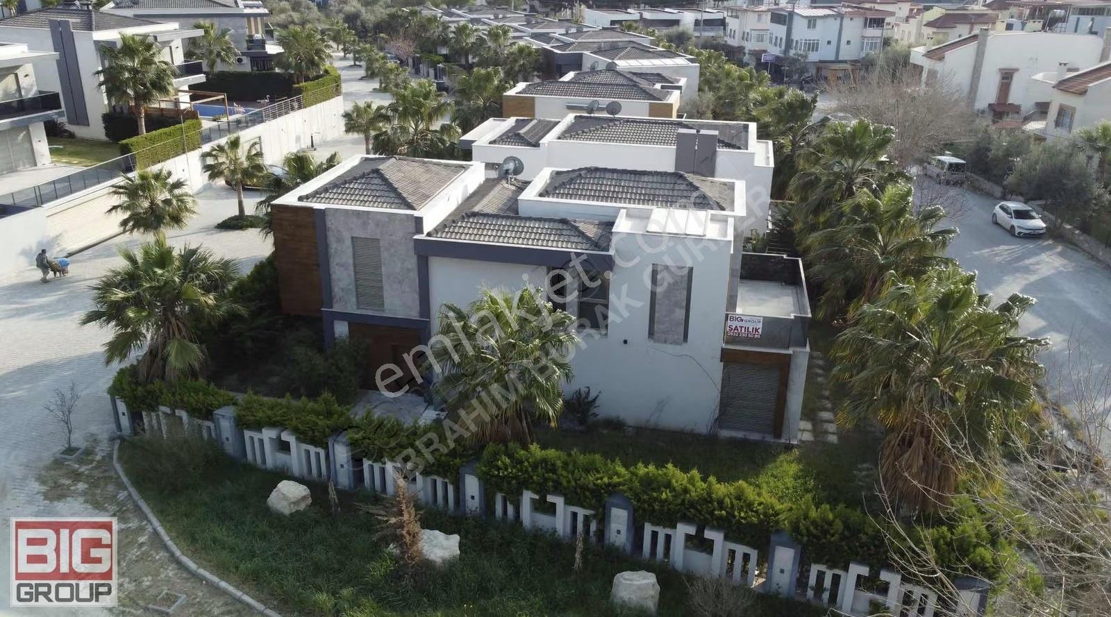 Kuşadası Merkeze Yakın Özel Yapım Müstakil Villa - Görsel 24