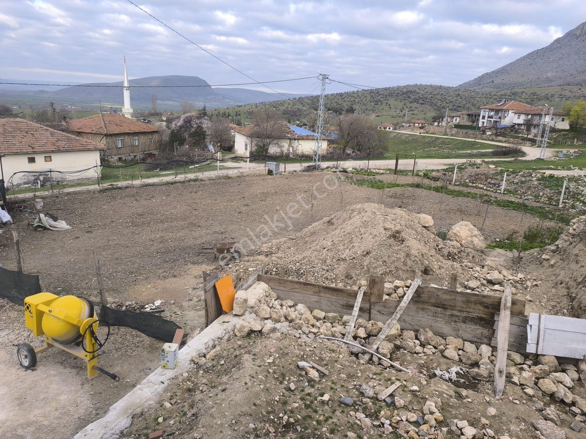 Arzupınar Koyunde Arsalı 2 Katlı Ev Samanlık Garaj 150 Baş Ahır - Görsel 9