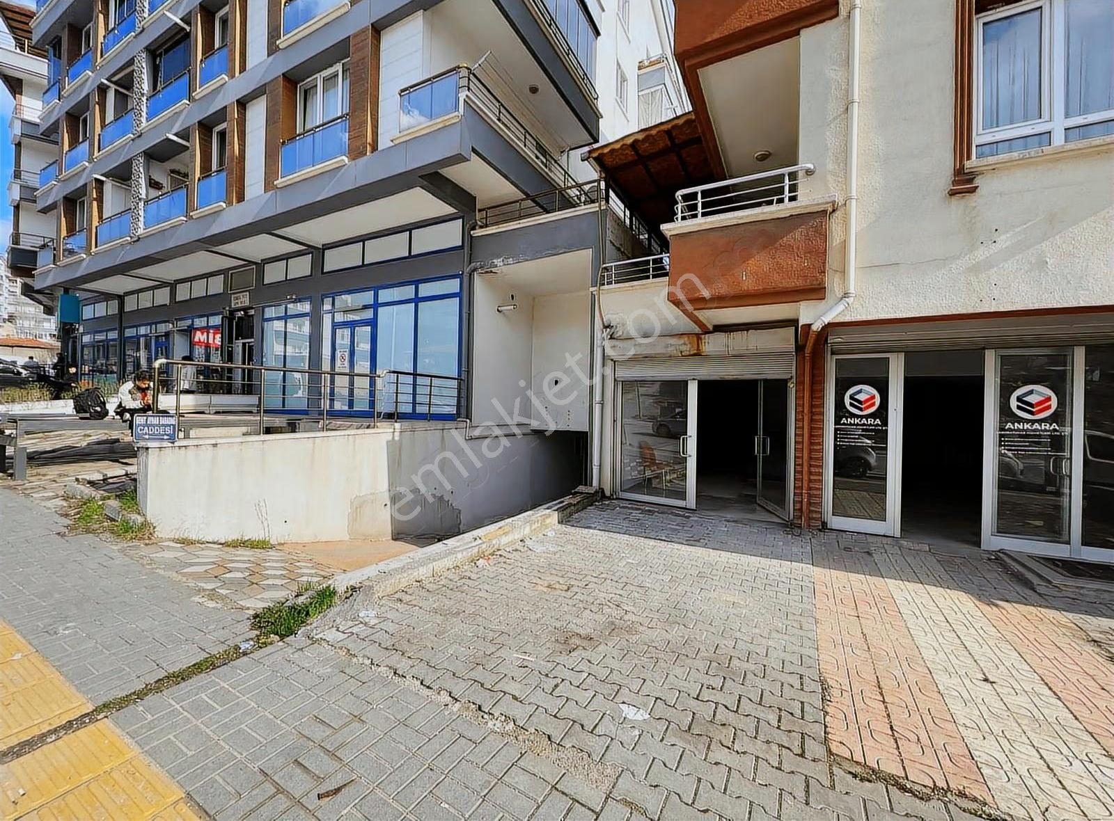 Ana Caddede 220 M² Masrafsız Dükkan-yeni Projelere Cephe,kaçmaz! - Görsel 17
