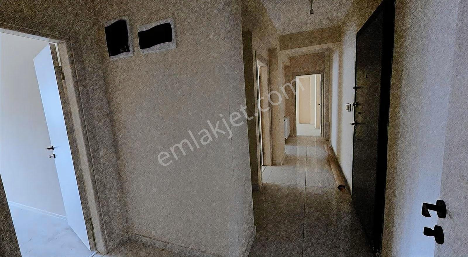 Cide İlkim Emlak'tan Çarşı Merkezde Satılık 2+1 Geniş Daire - Görsel 25