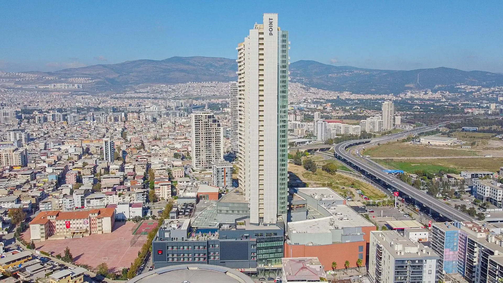 Point Bornova Residence I Satılık Daire I 25 Kat 2+1 Net 69 M2 - Görsel 2