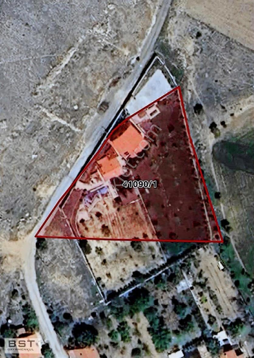 Bayat'ta Satılık 2763 M2 Ticari İmarlı Arsa - Görsel 3