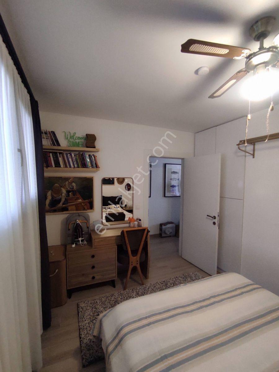 Ayvalık Küçükköy Havuzlu Sitede Full Eşyalı Kiralık Daire - Görsel 19