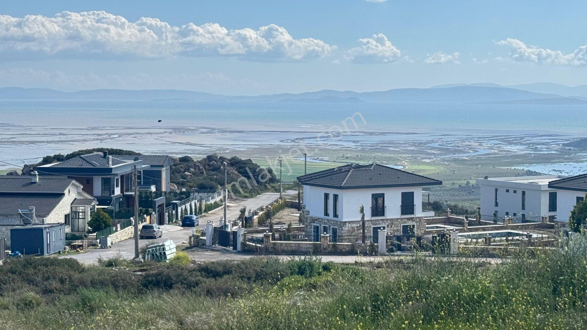 Izmır Foça Foçaköy 'de 1590 M2 3 Vılla Imarlı Projelık Arsa - Görsel 6