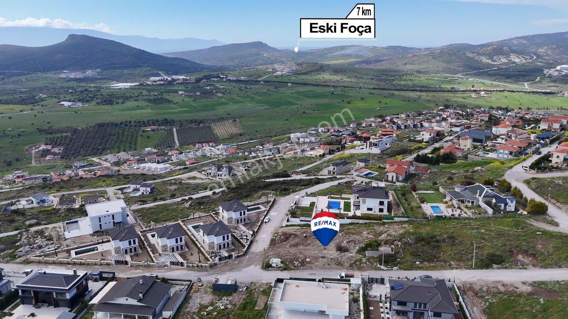 Izmır Foça Foçaköy 'de 1590 M2 3 Vılla Imarlı Projelık Arsa - Görsel 3