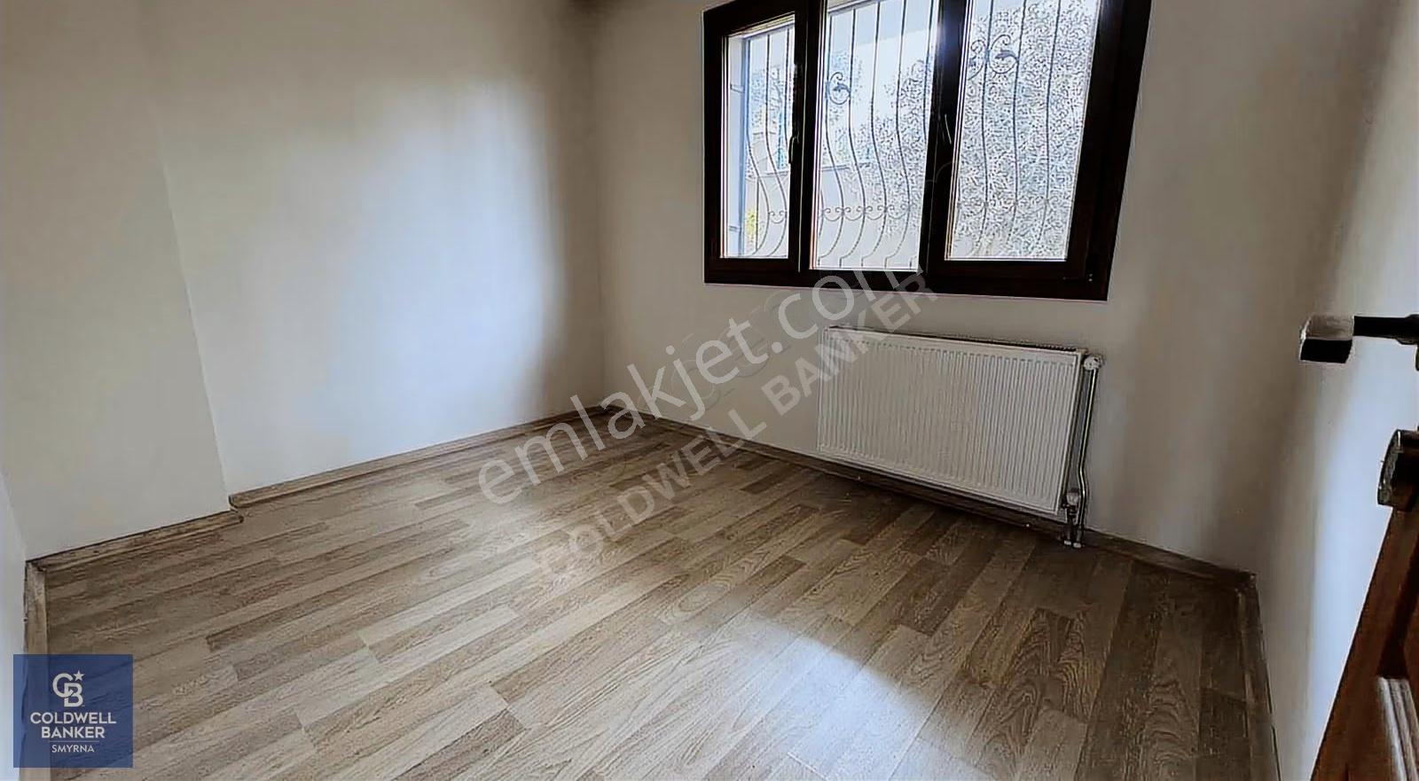 Vatan Mahallesinde Deniz Manzaralı 3+1 Satılık Daire - Görsel 3