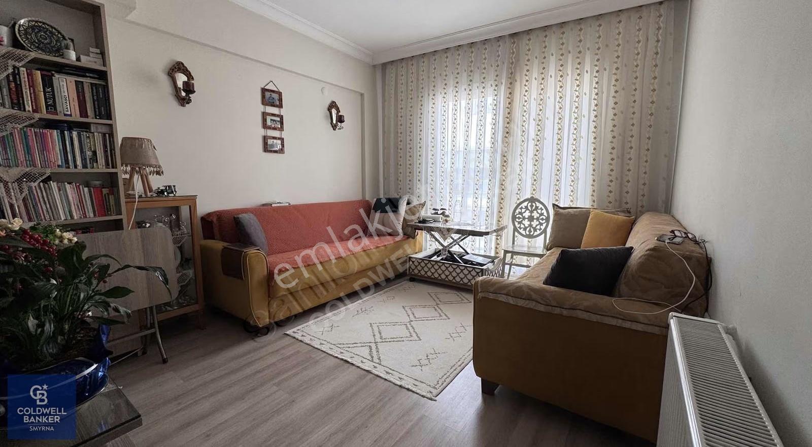 Bozyaka Eskiizmir Caddesi Üzeri Kapalı Mutfak 8 Yıllık 2+1 Daire