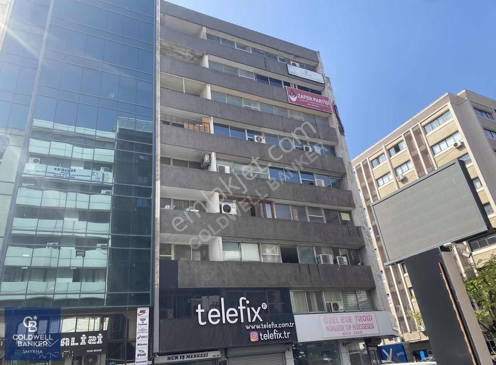Çankaya Hürriyet Bulvarı Hür İş Merkezinde 100 M2 Kiralık Ofis