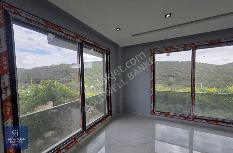 Urla Özbekte Kapanmaz Manzaralı Sıfır Villa - Görsel 7