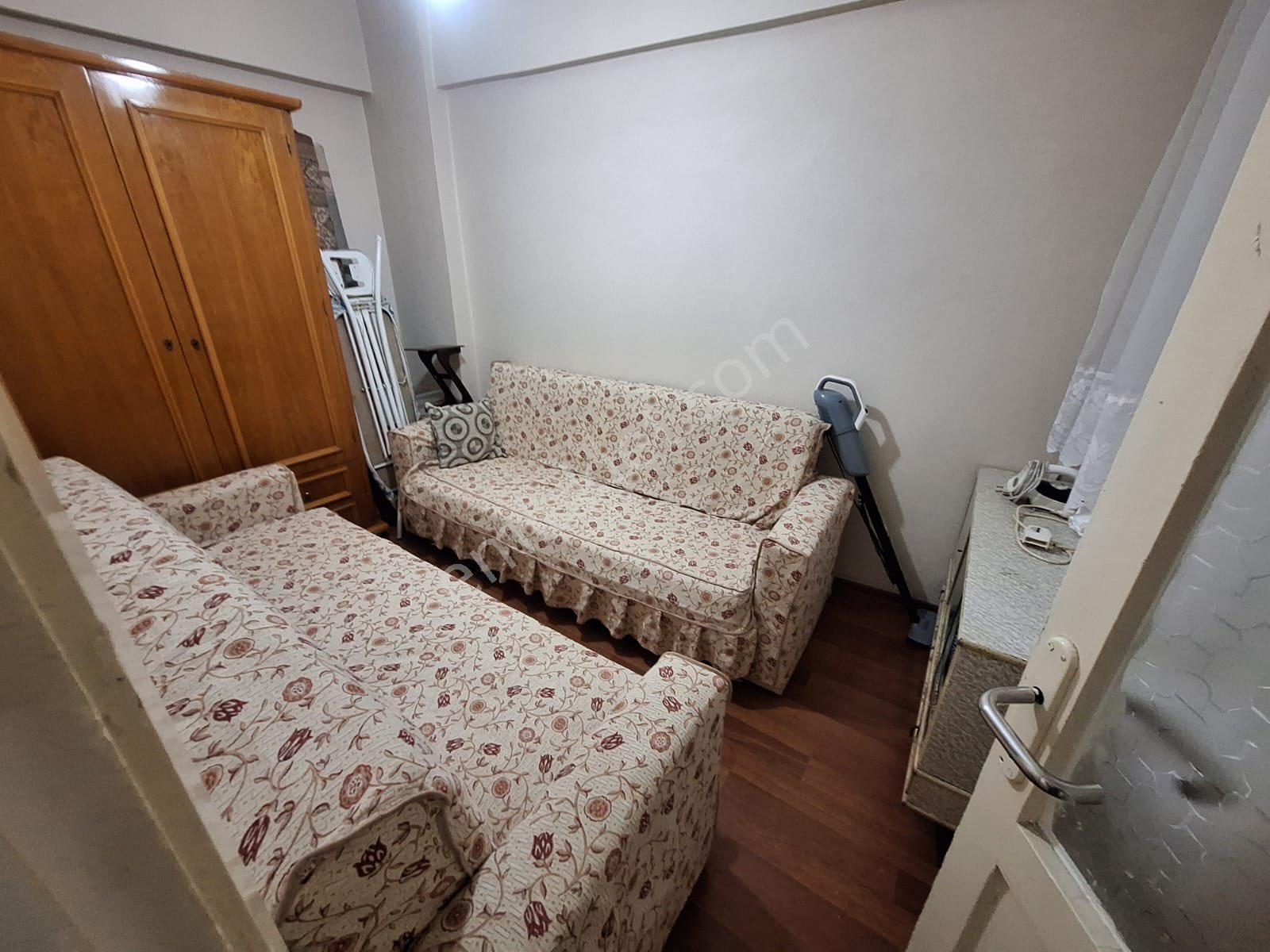Yeşilyurt Yıldız Caddesinde 2+1 90m2 D.gazlı Arakat Full Eşyalı Daire - Görsel 11