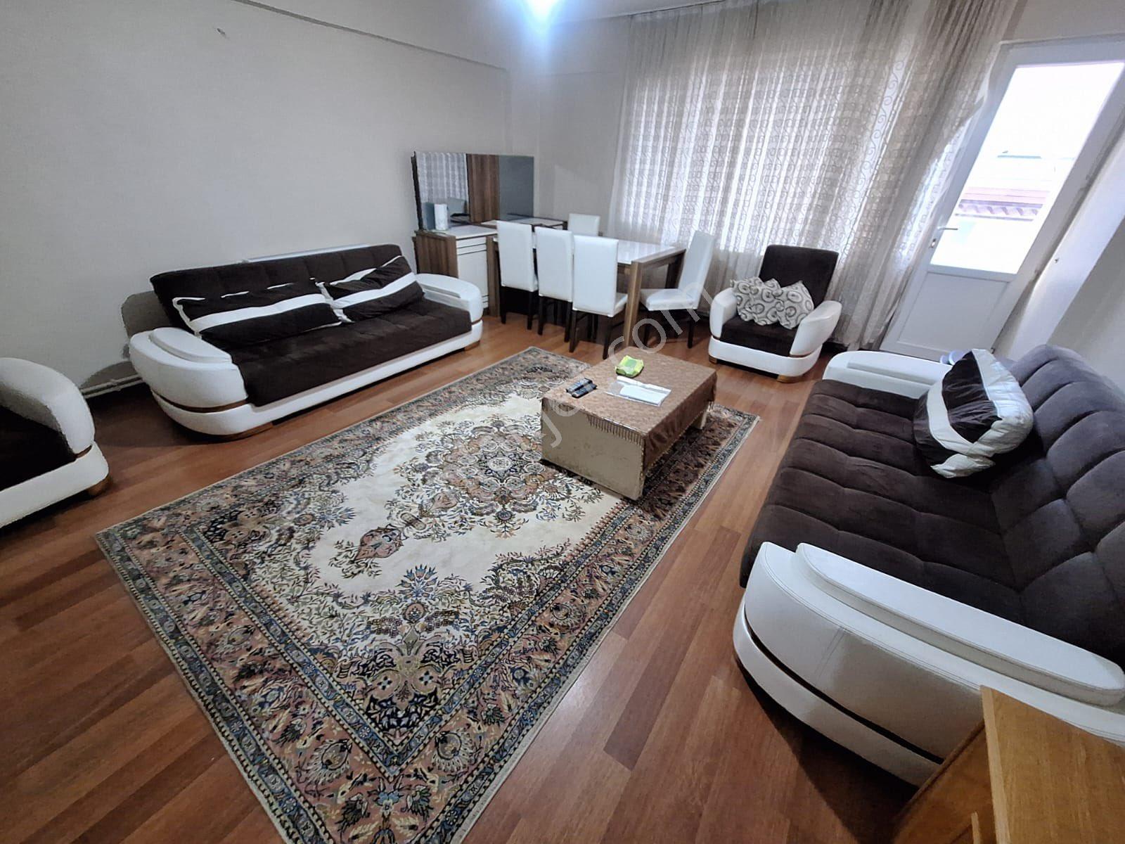 Yeşilyurt Yıldız Caddesinde 2+1 90m2 D.gazlı Arakat Full Eşyalı Daire - Görsel 3