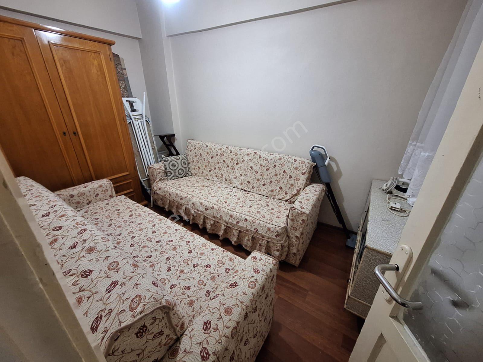 Yeşilyurt Yıldız Caddesinde 2+1 90m2 D.gazlı Arakat Full Eşyalı Daire - Görsel 13