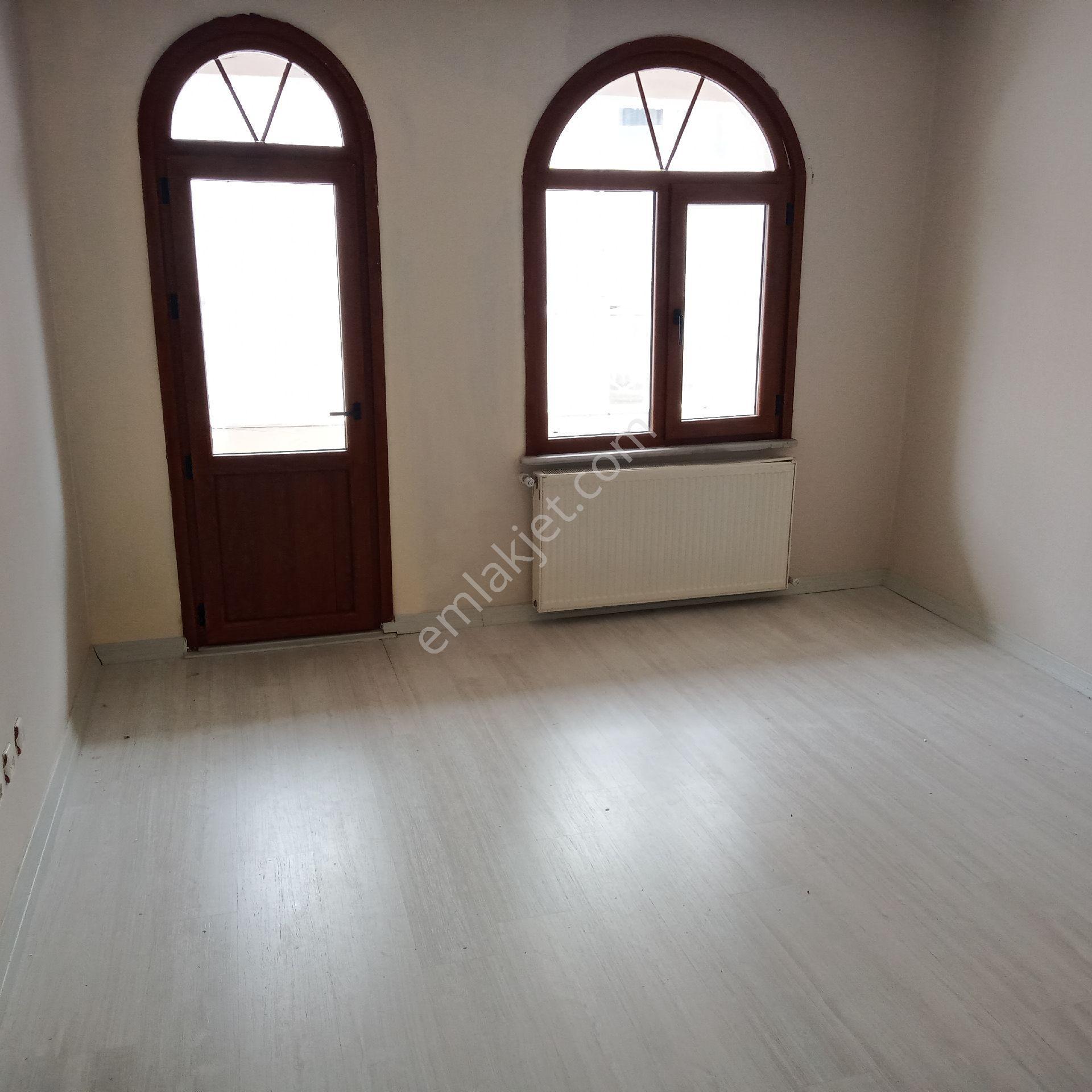Tarabyada Boğaz Manzaralı Kiralık 3+1.daire - Görsel 17