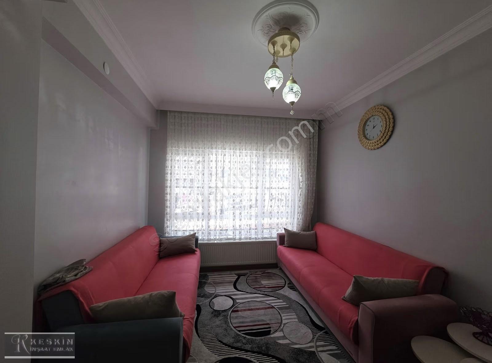 Keçiören Bademlik Mah Cadde Yakını 3+1 Y.giriş Altında Daire Var - Görsel 12