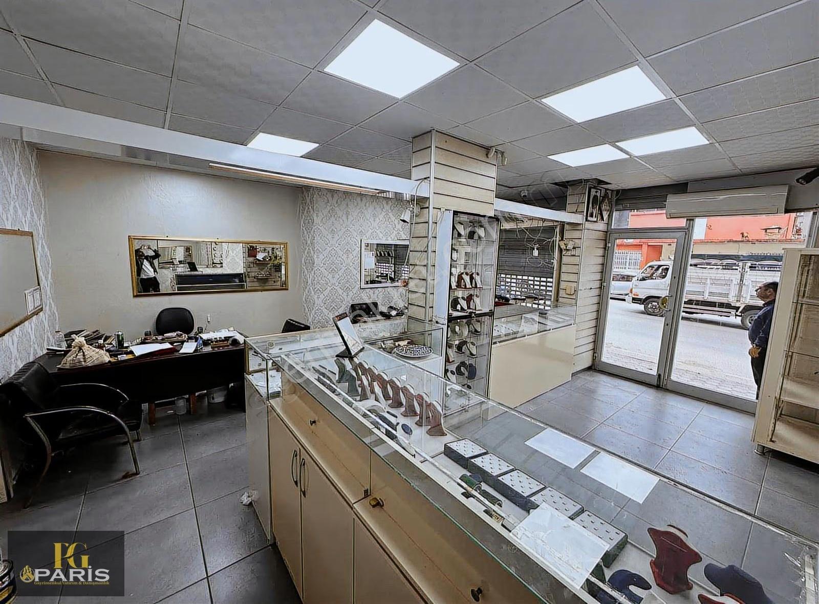 Paris'ten İbo Osman Caddesi Üzerinde 65 M2 Kiralık İşyeri - Görsel 7