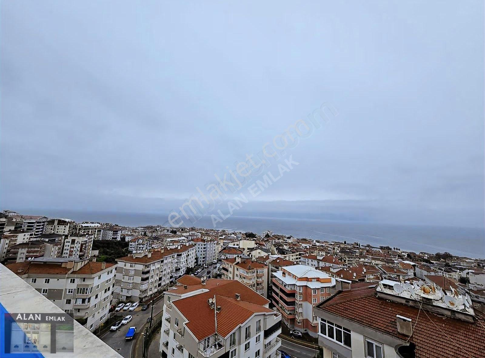 Deniz Manzaralı 2+1 Satılık Daire - Görsel 3