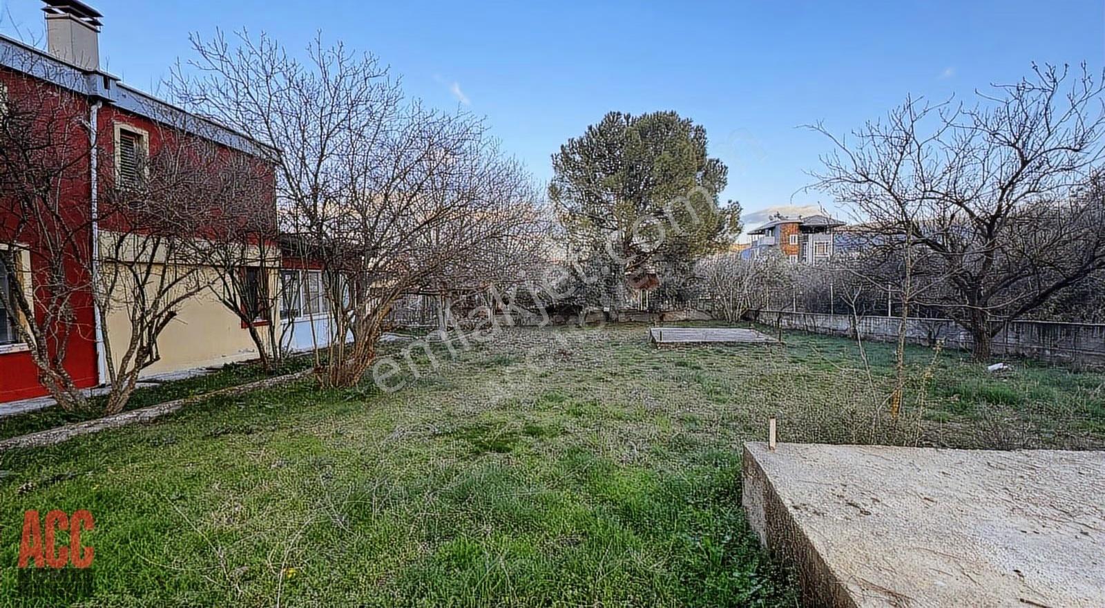 Acc Homes'tan Bademağacında 661 M2 Arsalı 2+1 Dubleks İskanlı Ev - Görsel 7