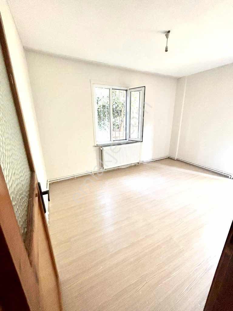 Ümraniye-necip Fazıl-metro 800 M-bahçeli Ve İskanlı Satılık 3+1 - Görsel 19