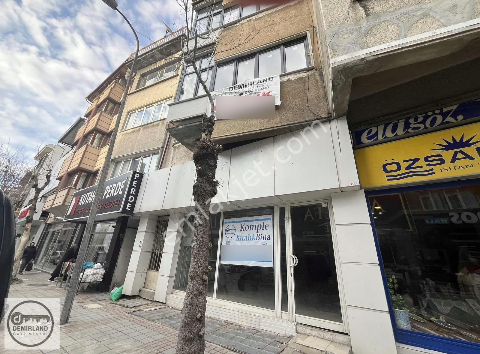 Demirland'dan Hürriyet Caddesi'nde 400m² Komple Kiralık Bina - Görsel 21