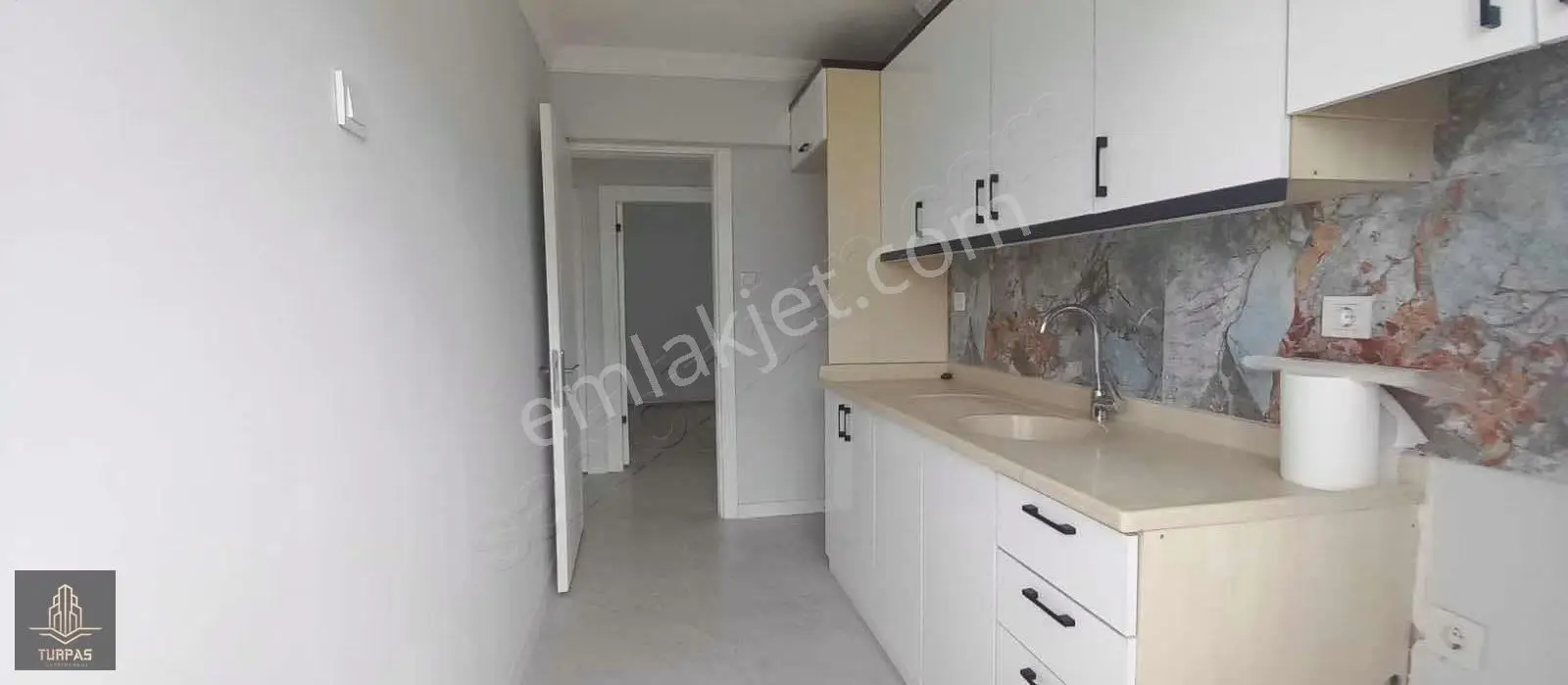 Türpaş'tan 2+1 Ful Tadilatlı Cadde Üzeri - Görsel 2