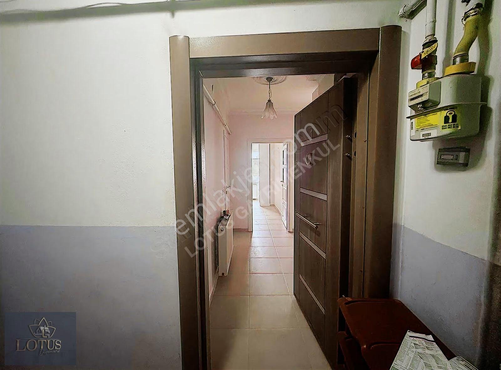 İzmit Kadıköy Bağdat Caddesi Üzeri Arakat 2+1 Kiralık Daire - Görsel 3