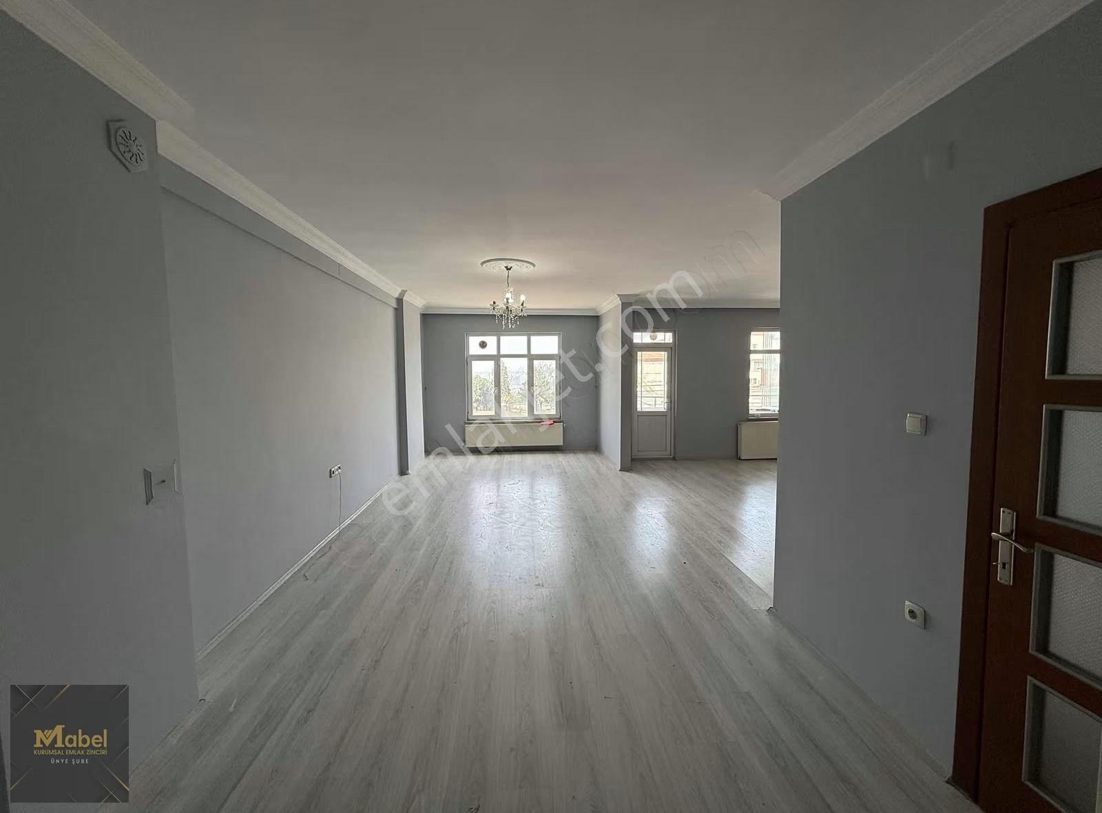Mabel'den - Çarşı Merkezinde Deniz Manzaralı Kiralık Daire !! - Görsel 27