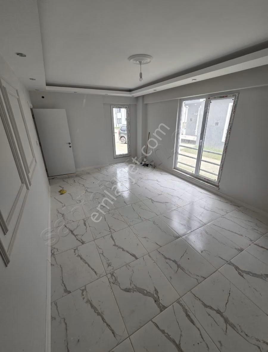 Yeni Mahallede Satılık 3+1 Geniş Ve İskanlı Daire - Görsel 9