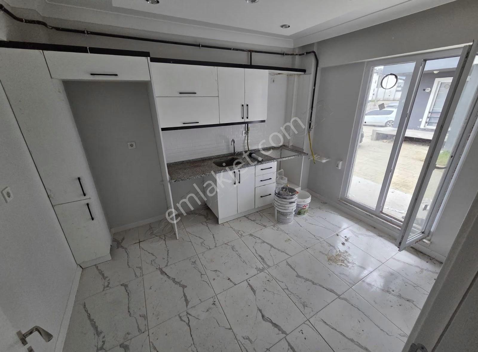 Yeni Mahallede Satılık 3+1 Geniş Ve İskanlı Daire - Görsel 13