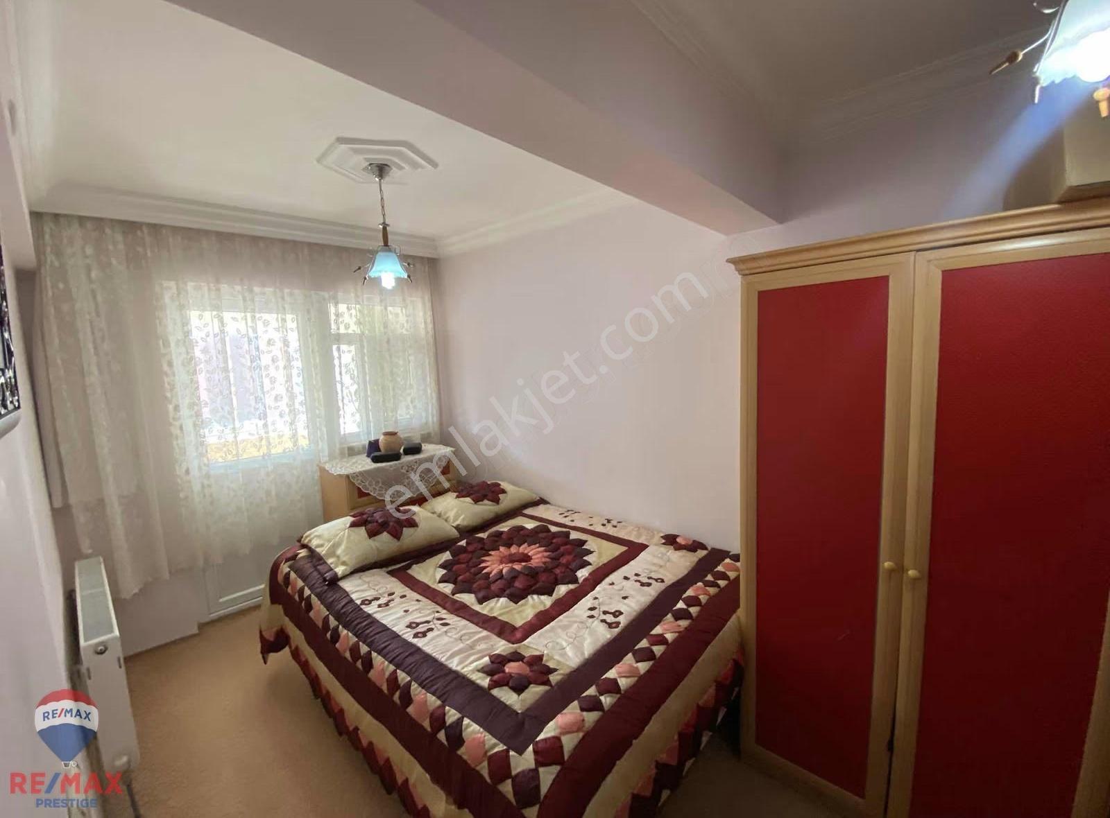 Biga / Kalafat Nilüfer Site'sinde Eşyalı Trıpleks Kiralık Villa! - Görsel 15