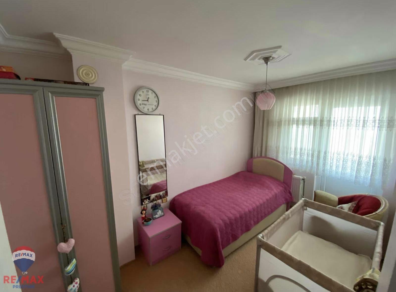 Biga / Kalafat Nilüfer Site'sinde Eşyalı Trıpleks Kiralık Villa! - Görsel 11