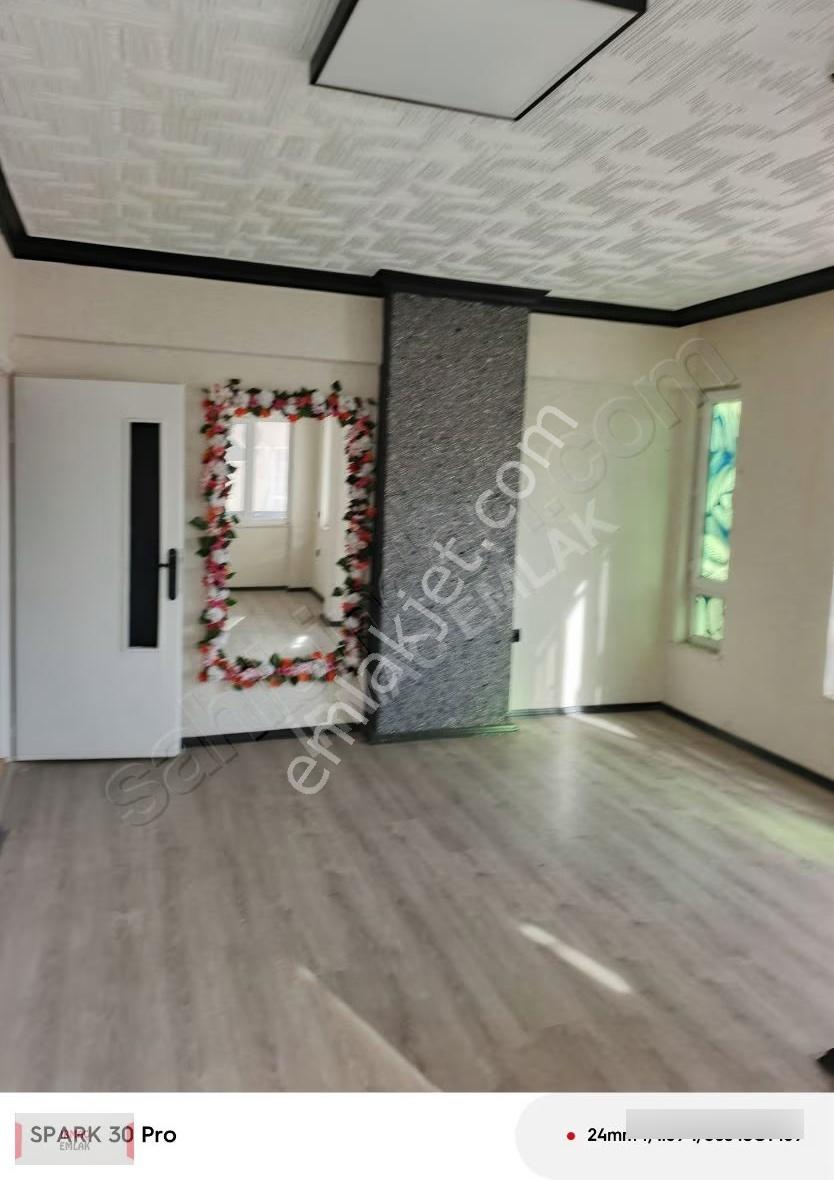Güllük Caddesi Üzerinde 3+1 Kiralık İşyeri - Görsel 32