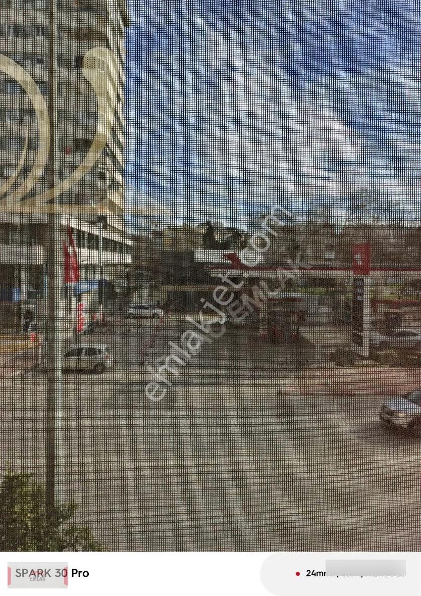 Güllük Caddesi Üzerinde 3+1 Kiralık İşyeri - Görsel 35