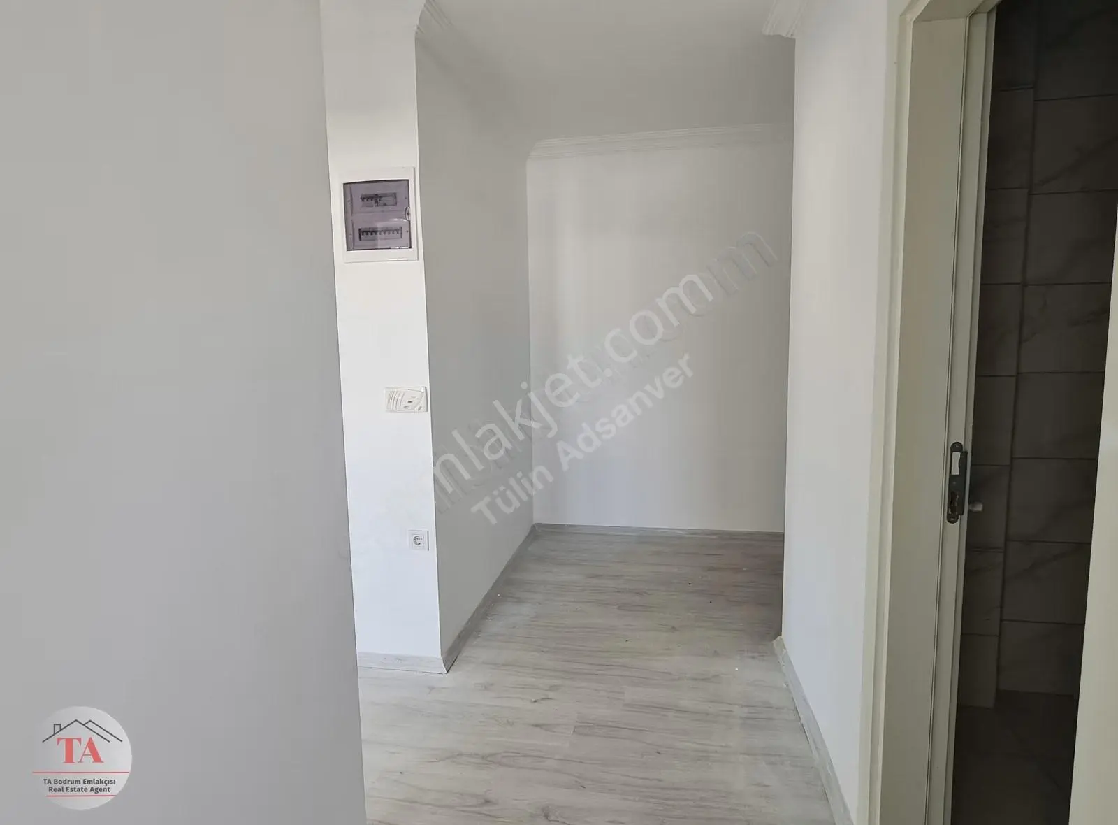 Bodrum Mumcularda Merkezi Konumda 2+1 Ferah Kiralık Daire - Görsel 5