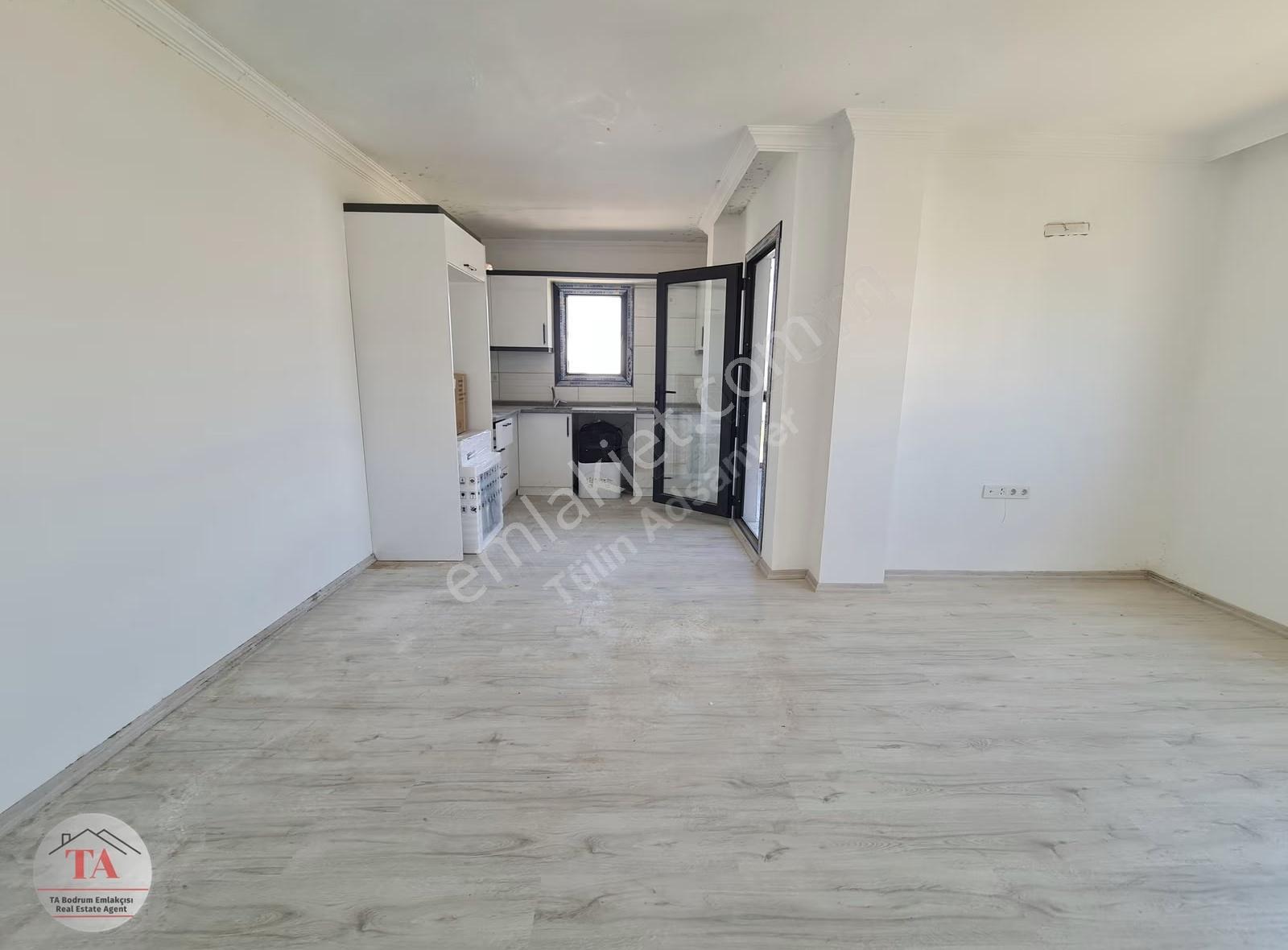 Bodrum Mumcularda Merkezi Konumda 2+1 Ferah Kiralık Daire - Görsel 6