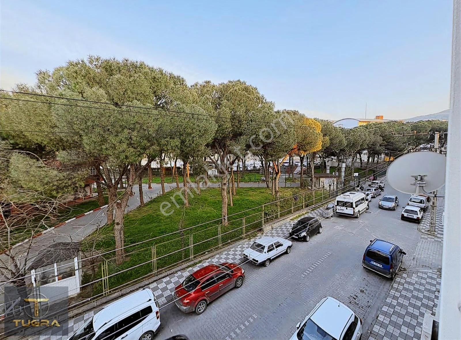 Tuğradan Celal Bayar Üniversitesi Mevkii Kiralık 3+1 Daire - Görsel 11