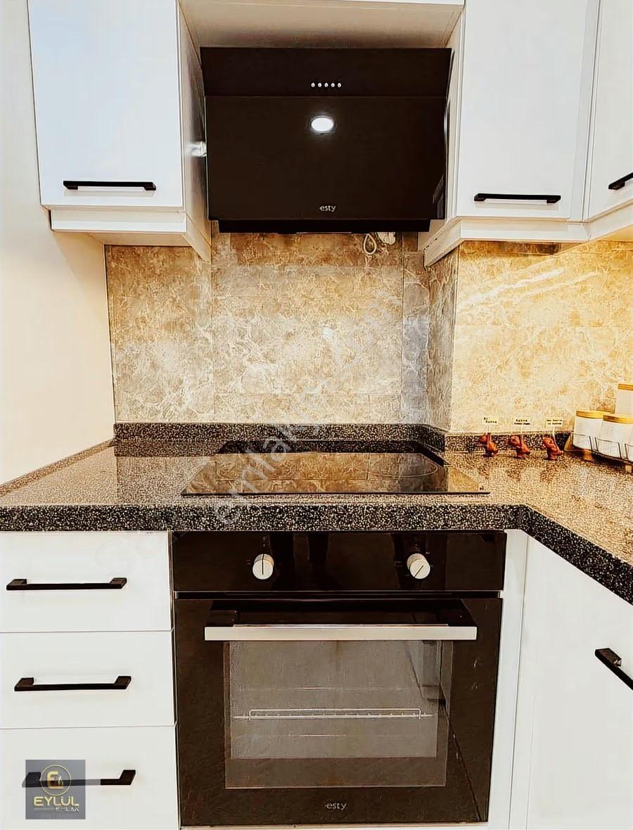 Emsalsiz Gömeç Merkezde 1+1 Ultra Lüx Full Eşyalı Daire - Görsel 12