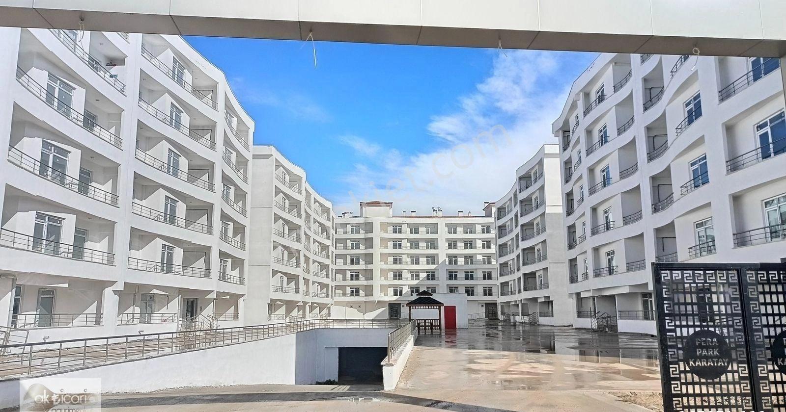 Fetih Cd. Tramvaya Yakın Site İçi Sıfır 2+1 Arakat Satılık Daire