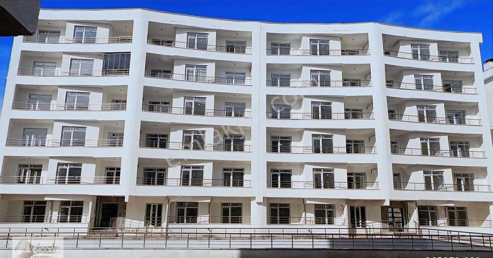 Fetih Cd. Tramvaya Yakın Site İçi Sıfır 2+1 Arakat Satılık Daire - Görsel 3