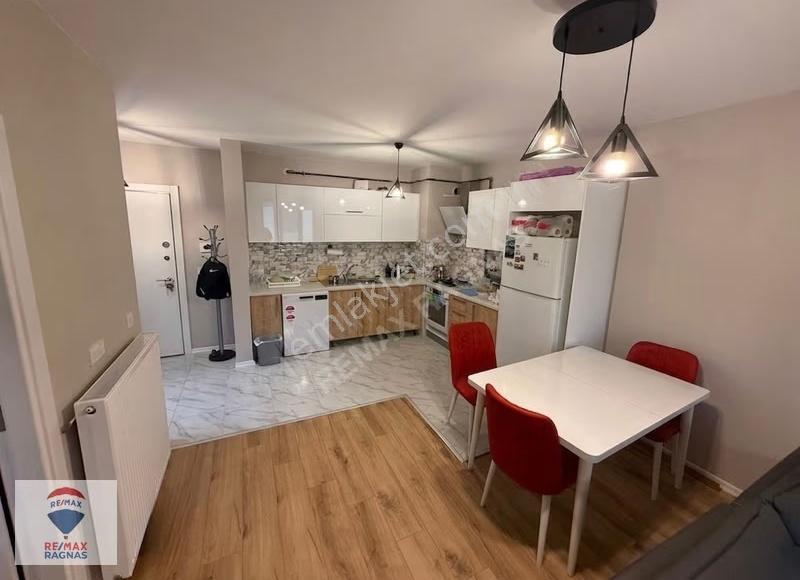 Pendik Captain Hill Residence'ta Satılık 1+1 Daire - Görsel 2