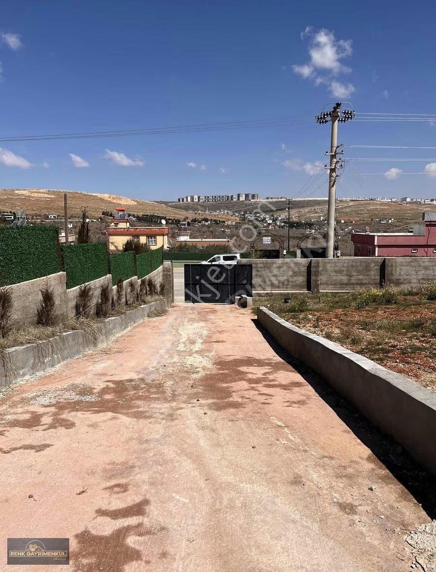 Renk Ten Bağlarbaşında Ana Cadde Üzeri Muhteşem Konum Bağ Evi - Görsel 8