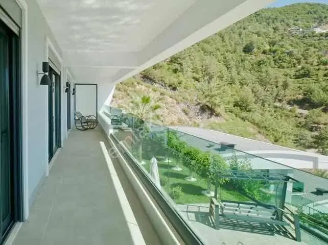 Alanya Bektaşta Ful Deniz Manzaralı 4+1 Yeni Villa - Görsel 3