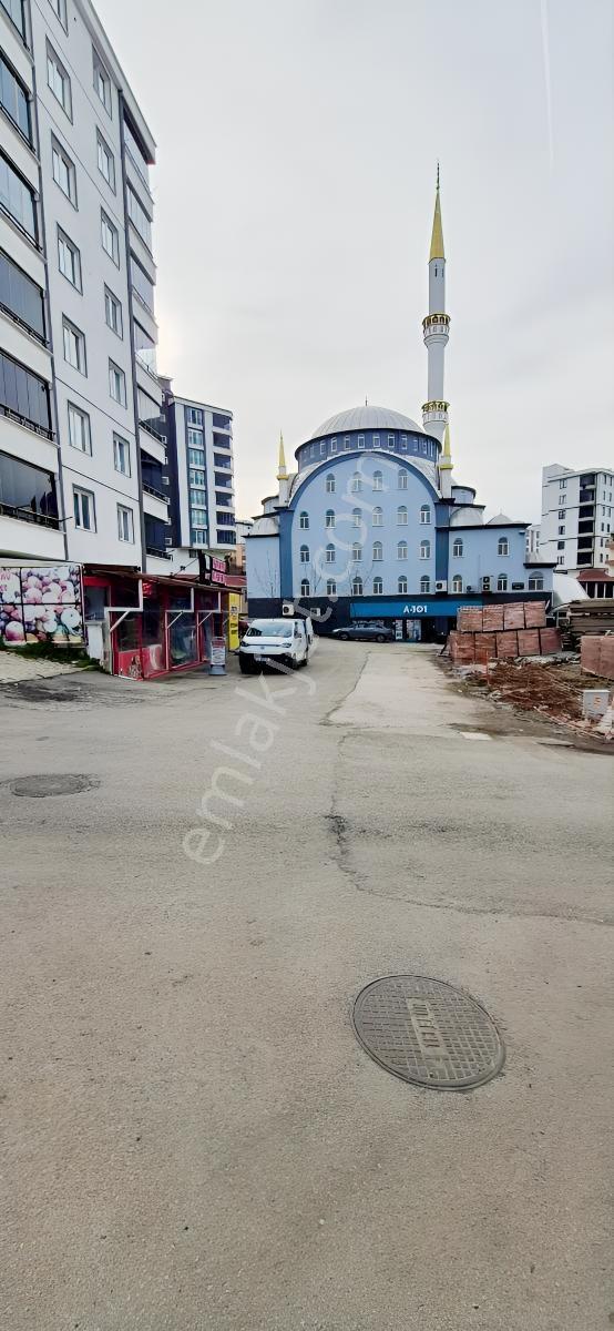 Acil Kiralık Çınaraltı Cami Köşe Lüks Eşyalı Konsep Daire - Görsel 13