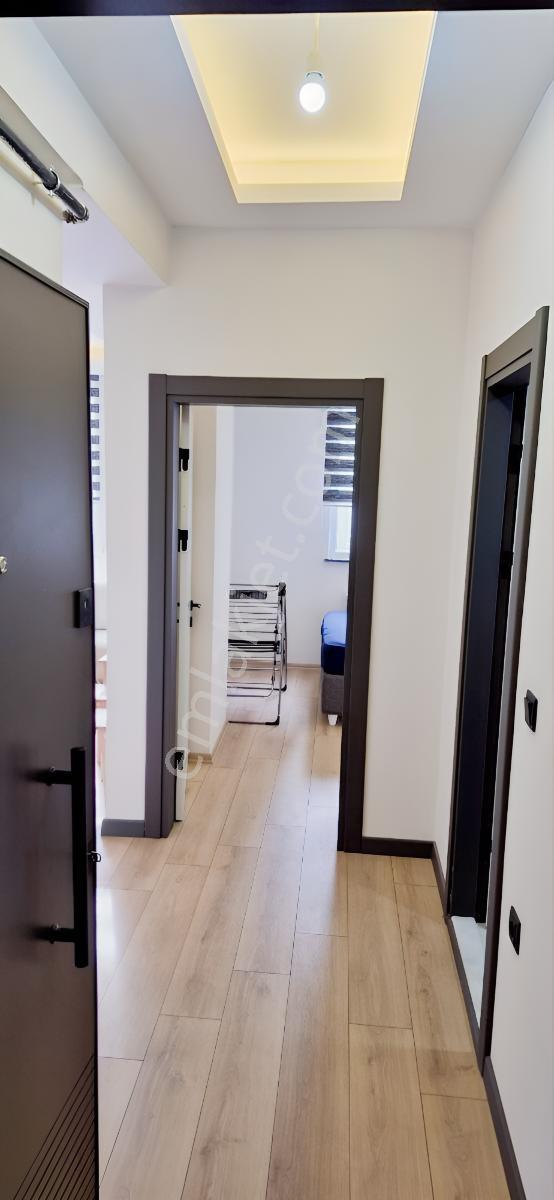 Acil Kiralık Çınaraltı Cami Köşe Lüks Eşyalı Konsep Daire - Görsel 9