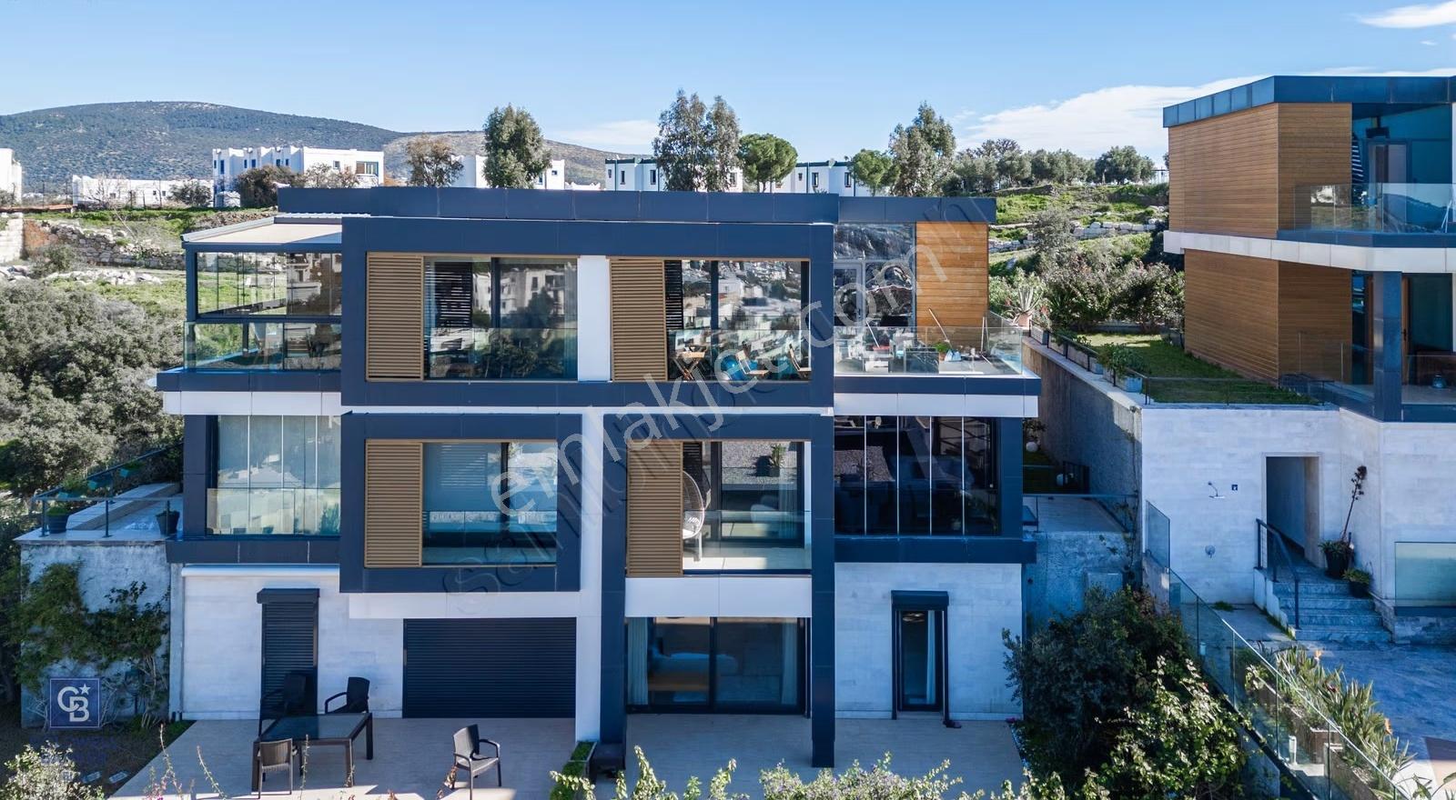 Bardakçı Mirage Marin Sitesi'nde Deniz Manzaralı Tripleks - Görsel 6