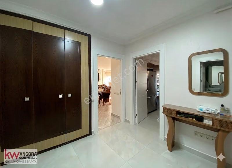 Hilal Mahallesinde 4+1 Lüks Bakımlı Satılık Daire - Görsel 3