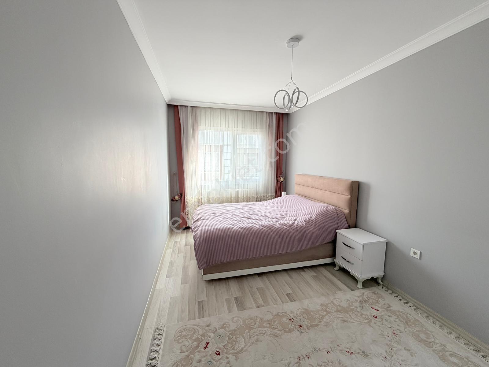 Karşıyaka Örnekköy Mah. Eşyalı Kiralık 2+1 Daire - Görsel 31