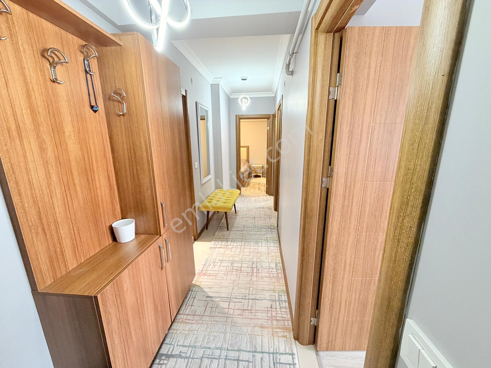 Karşıyaka Örnekköy Mah. Eşyalı Kiralık 2+1 Daire - Görsel 11
