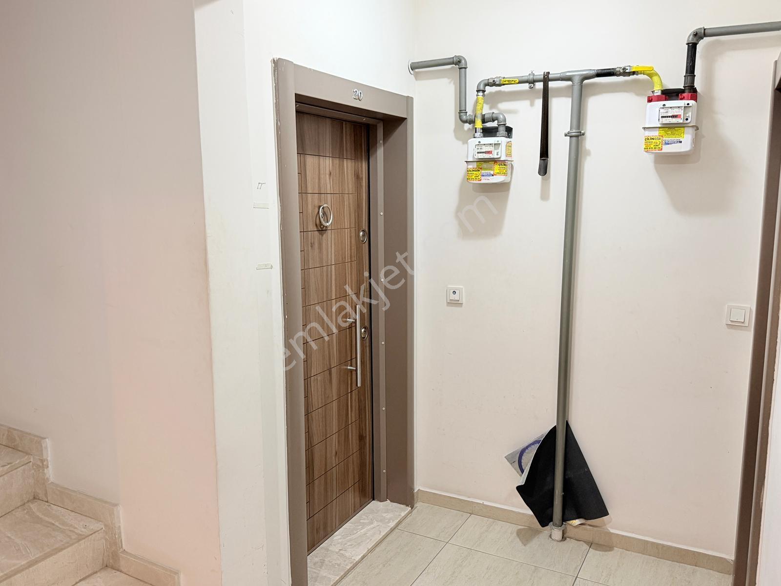 Karşıyaka Örnekköy Mah. Eşyalı Kiralık 2+1 Daire - Görsel 3